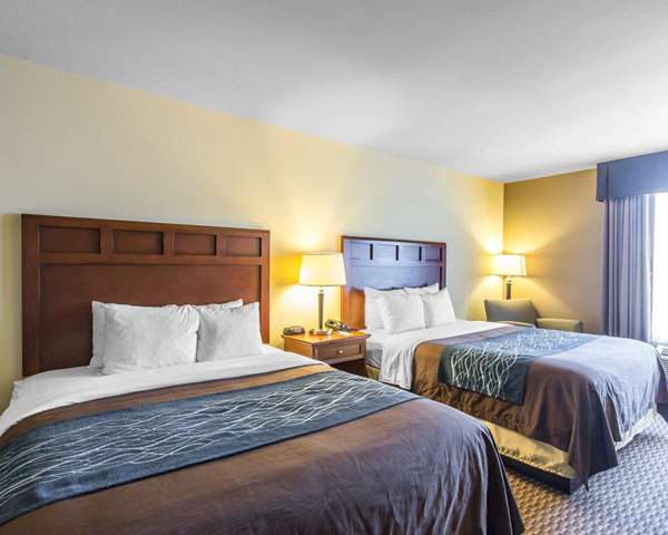  - Comfort Inn & Suites Madisonville