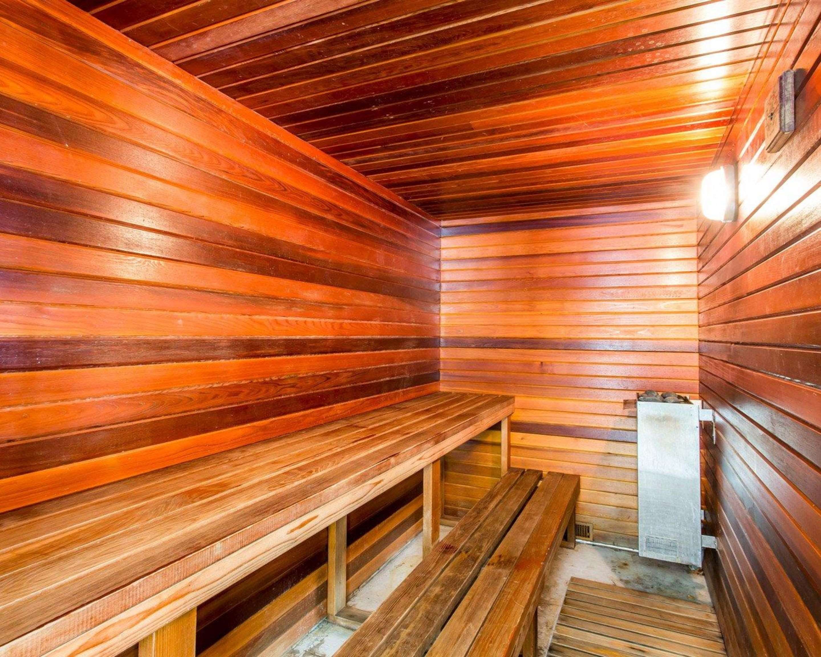 Hotel sauna | Comfort Inn And Suites