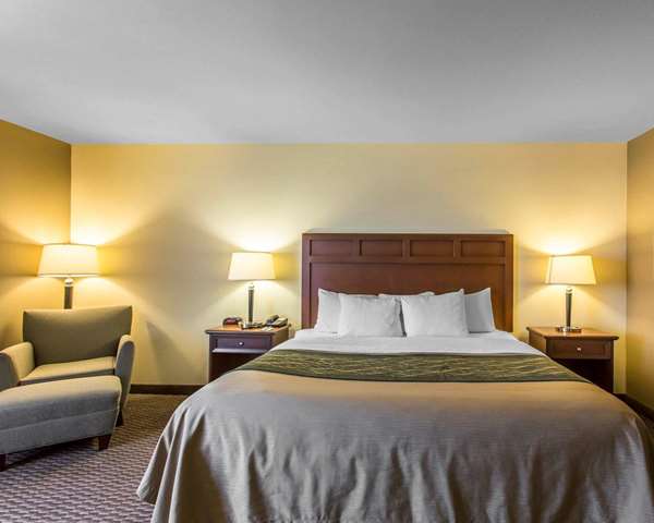  - Comfort Inn & Suites Madisonville