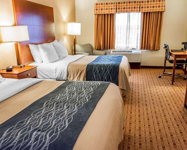  - Comfort Inn & Suites Franklin - I-65, Exit 6