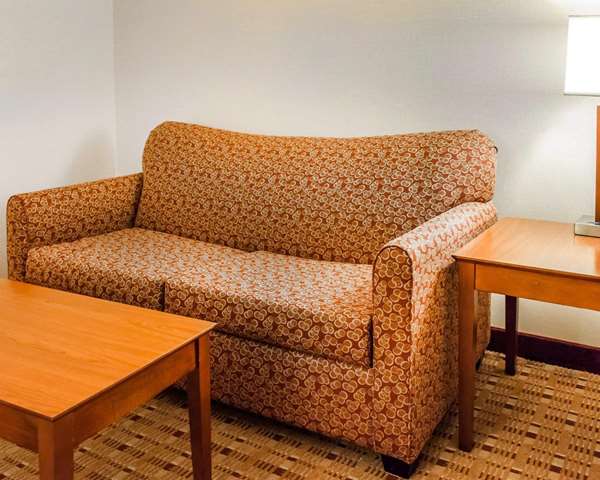 Suite - Comfort Inn & Suites Franklin - I-65, Exit 6