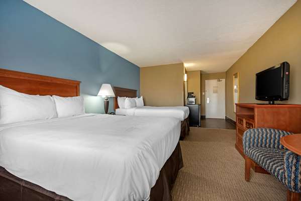  - Clarion Hotel Conference Center Lexington - I-64 & I-75, Exit 115