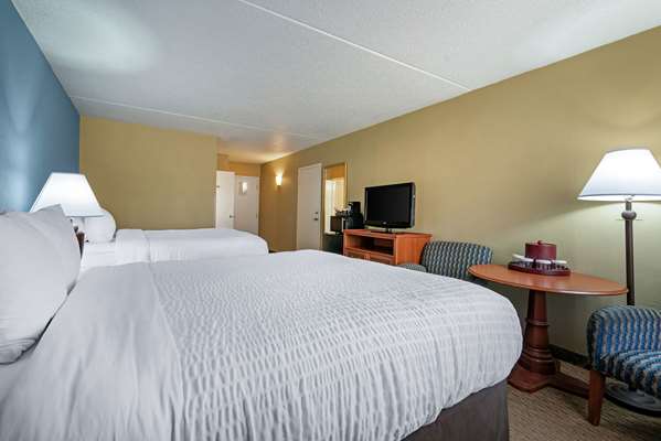  - Clarion Hotel Conference Center Lexington - I-64 & I-75, Exit 115