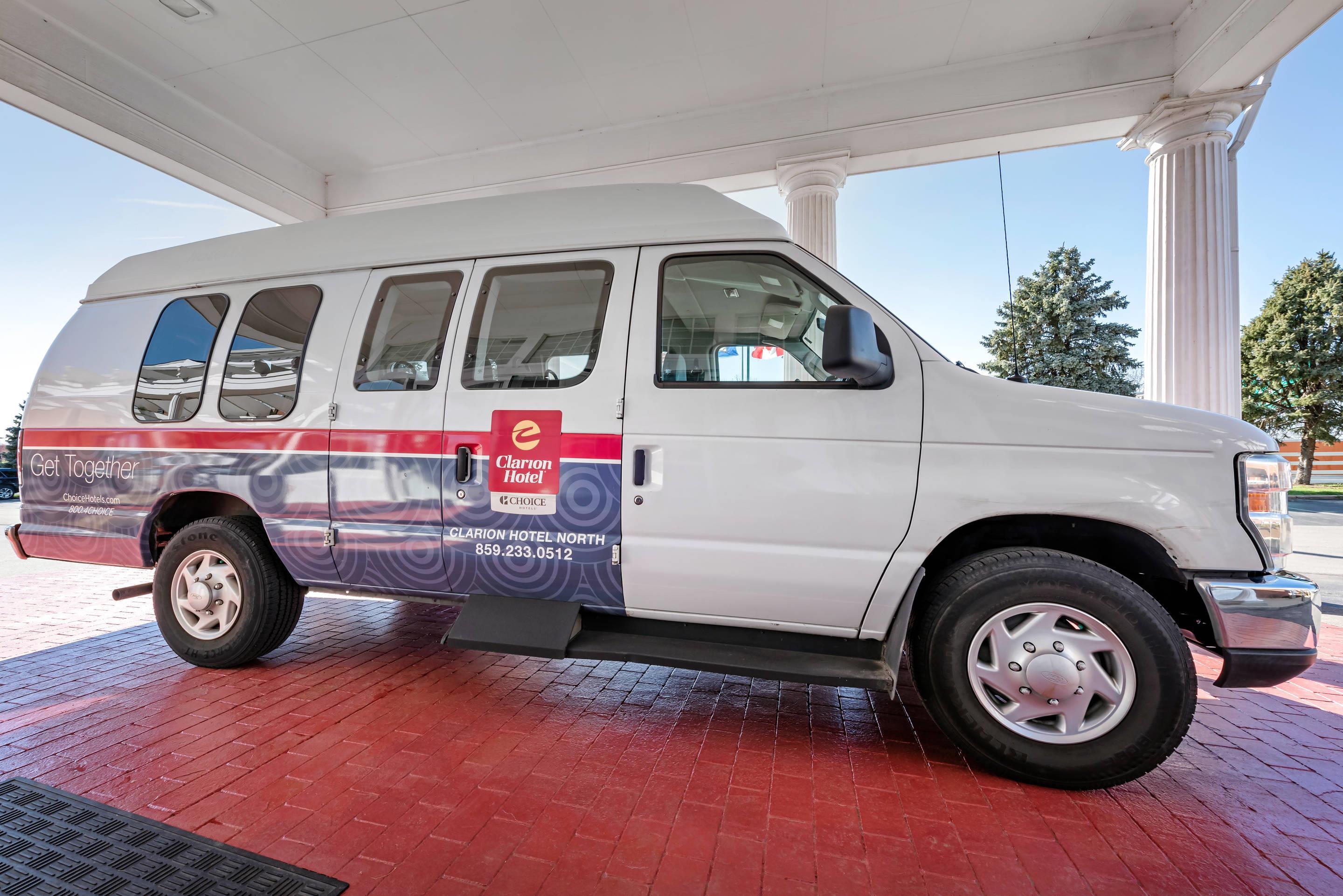 Hotel shuttle | Clarion Hotel Lexington