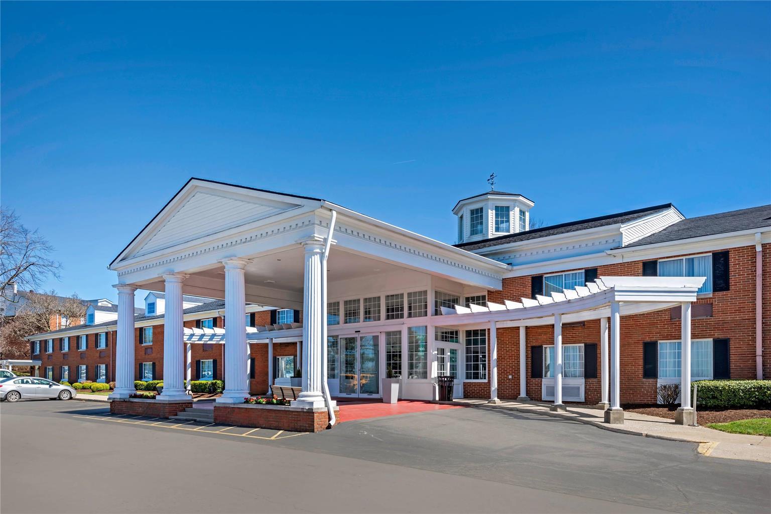 Clarion Hotel