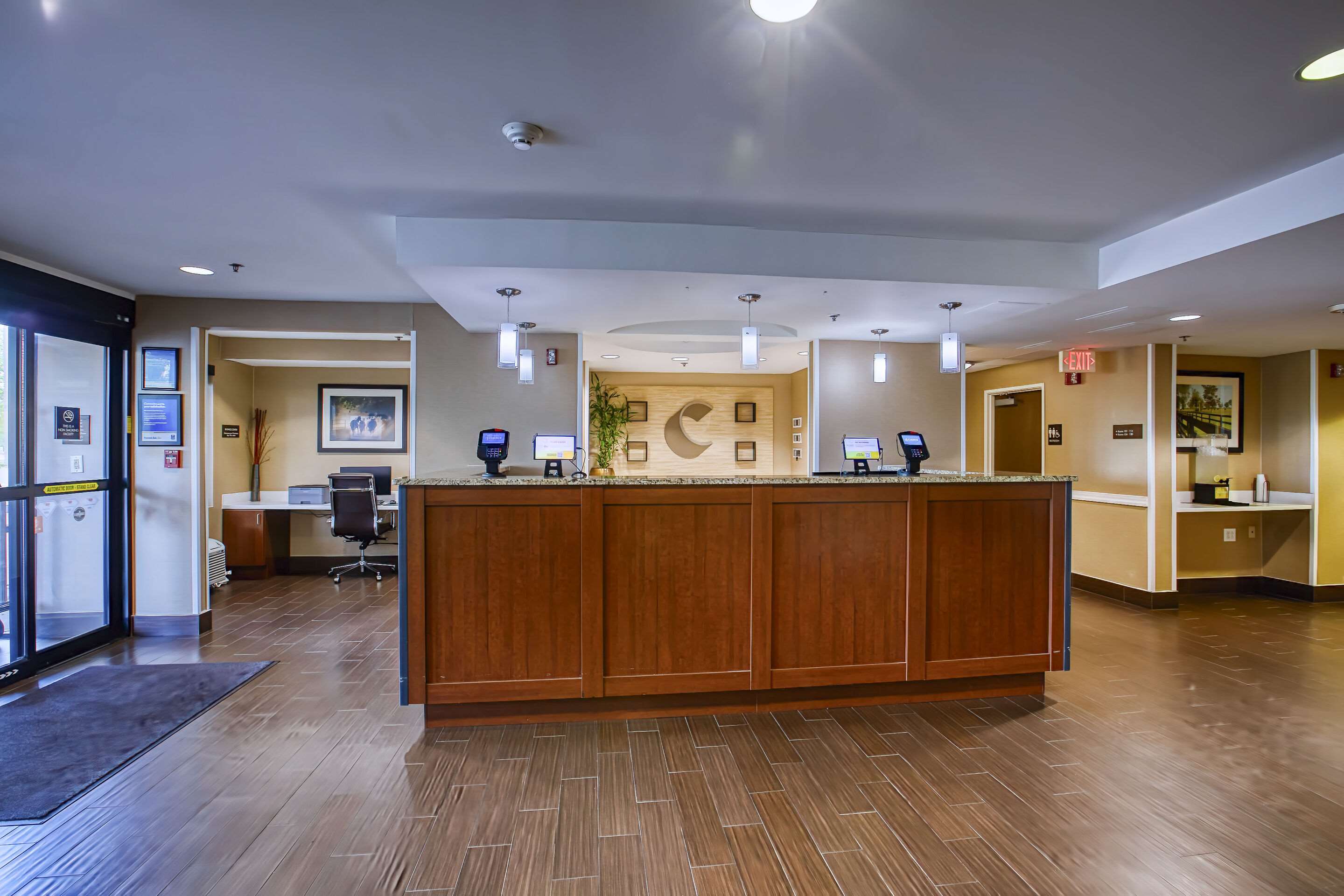 Hotel lobby | Comfort Inn Shepherdsville - Louisville South