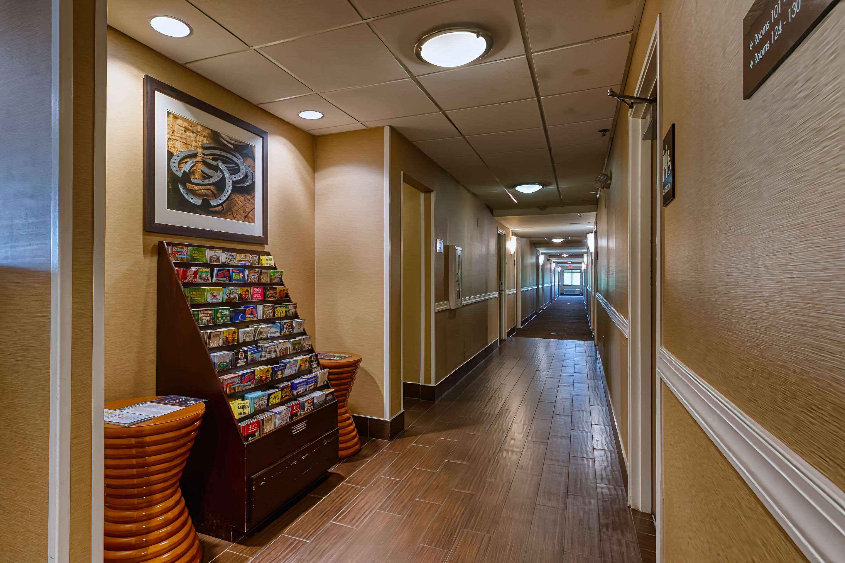 Hotel lobby | Comfort Inn Shepherdsville - Louisville South