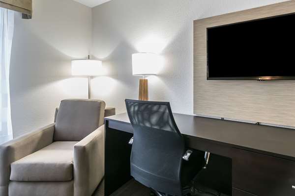  - Sleep Inn & Suites Columbia