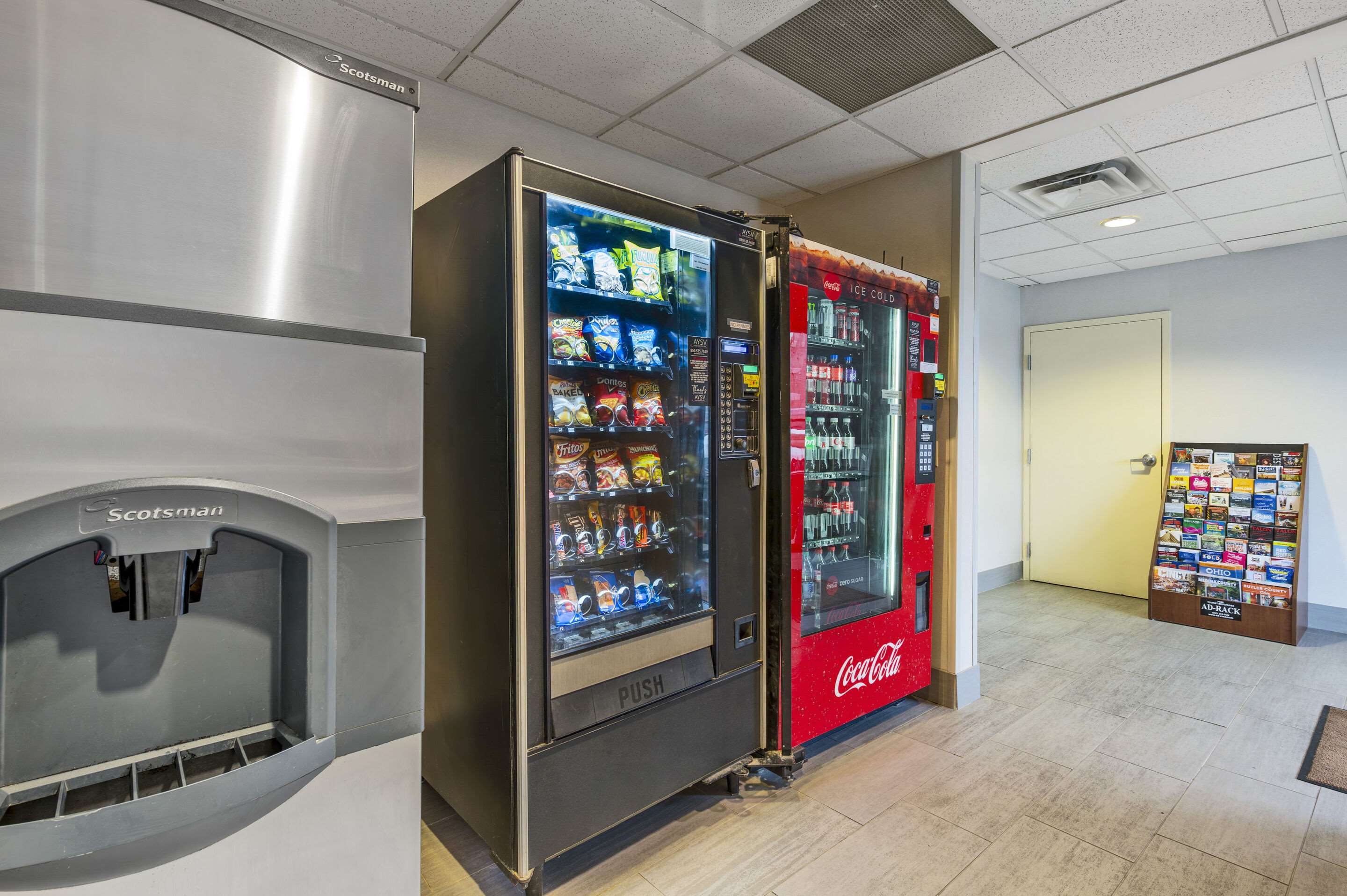 Hotel vending area | Comfort Inn Airport Turfway Road