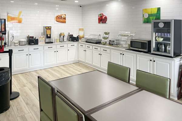 Amenities - Quality Inn Richmond - I-75, Exit 87