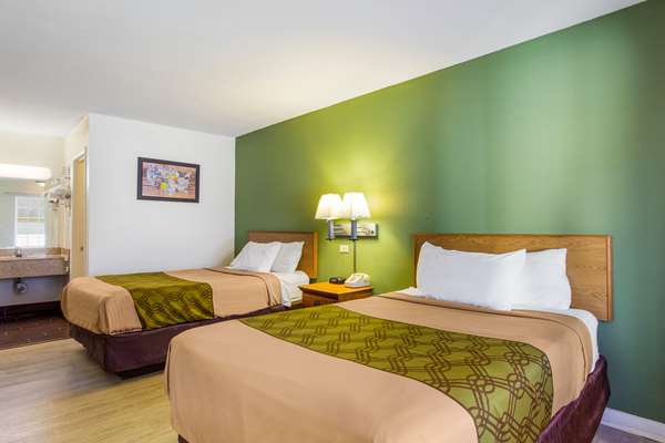  - Econo Lodge Corbin - I-75, Exit 25