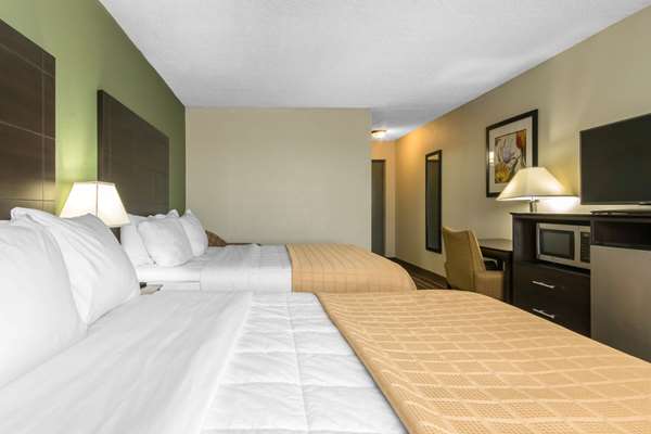  - Quality Inn Horse Cave - I-65, Exit 58