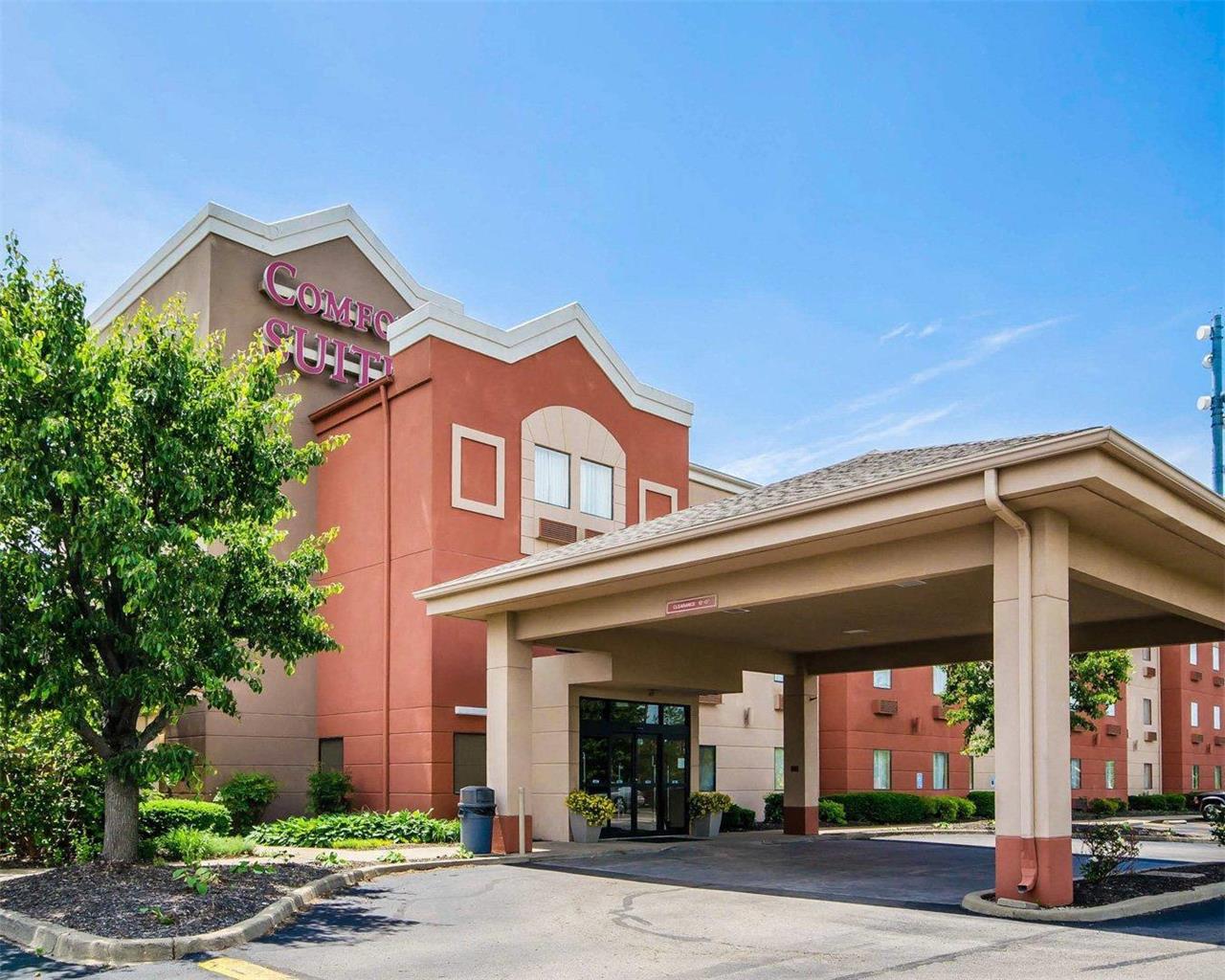 Comfort Suites