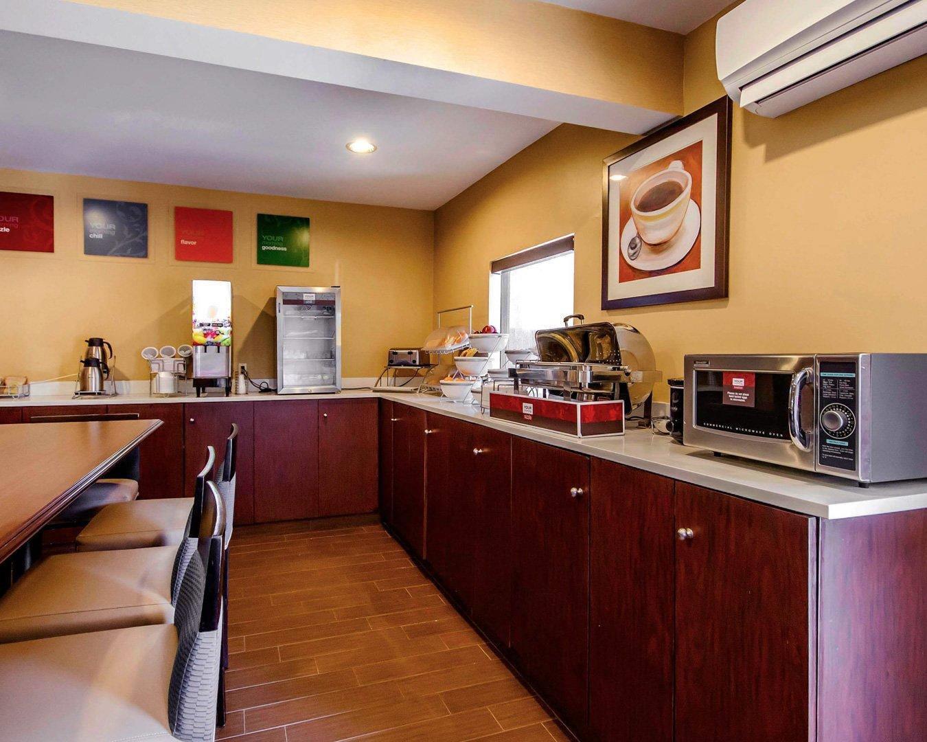 Breakfast area