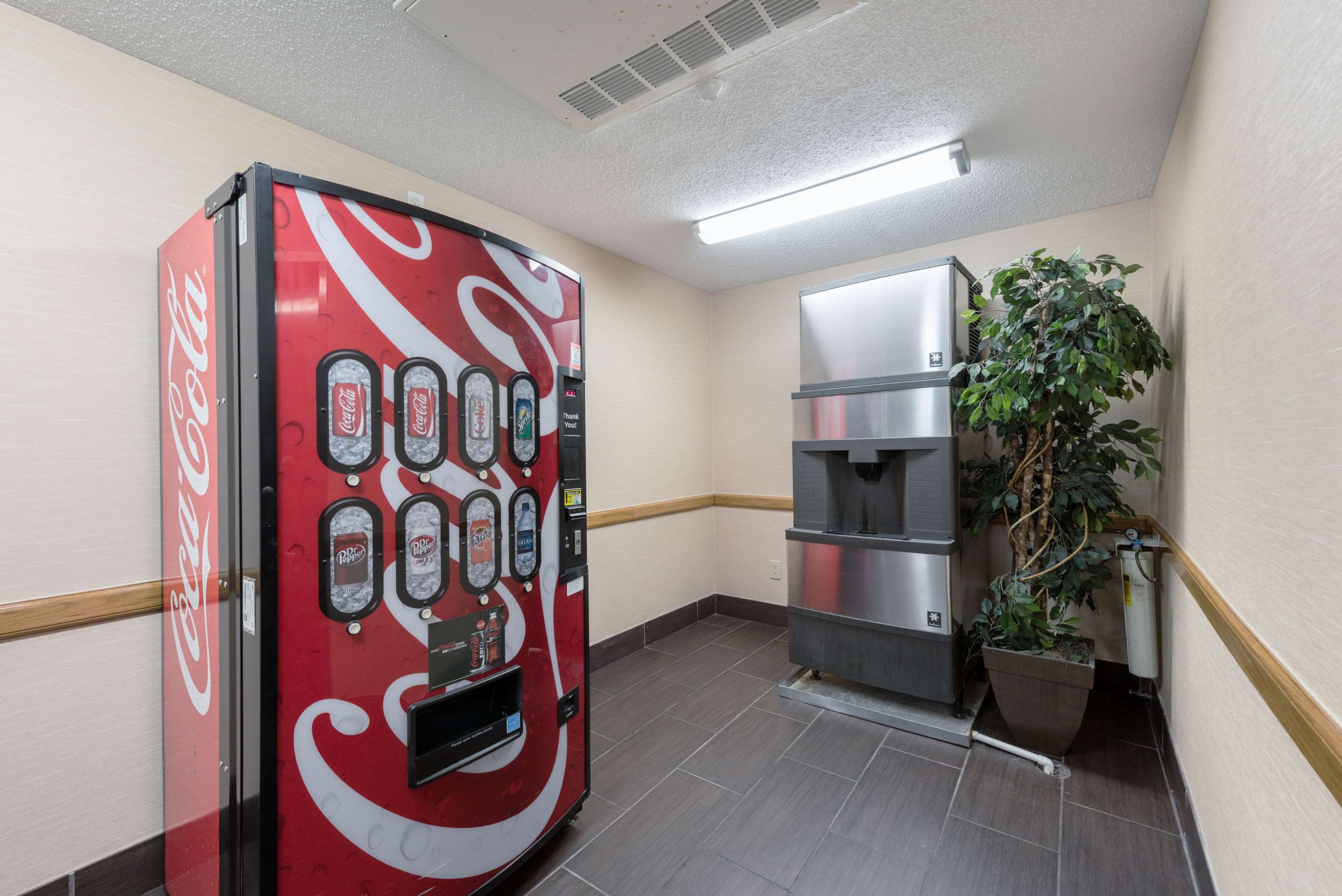 Hotel vending area