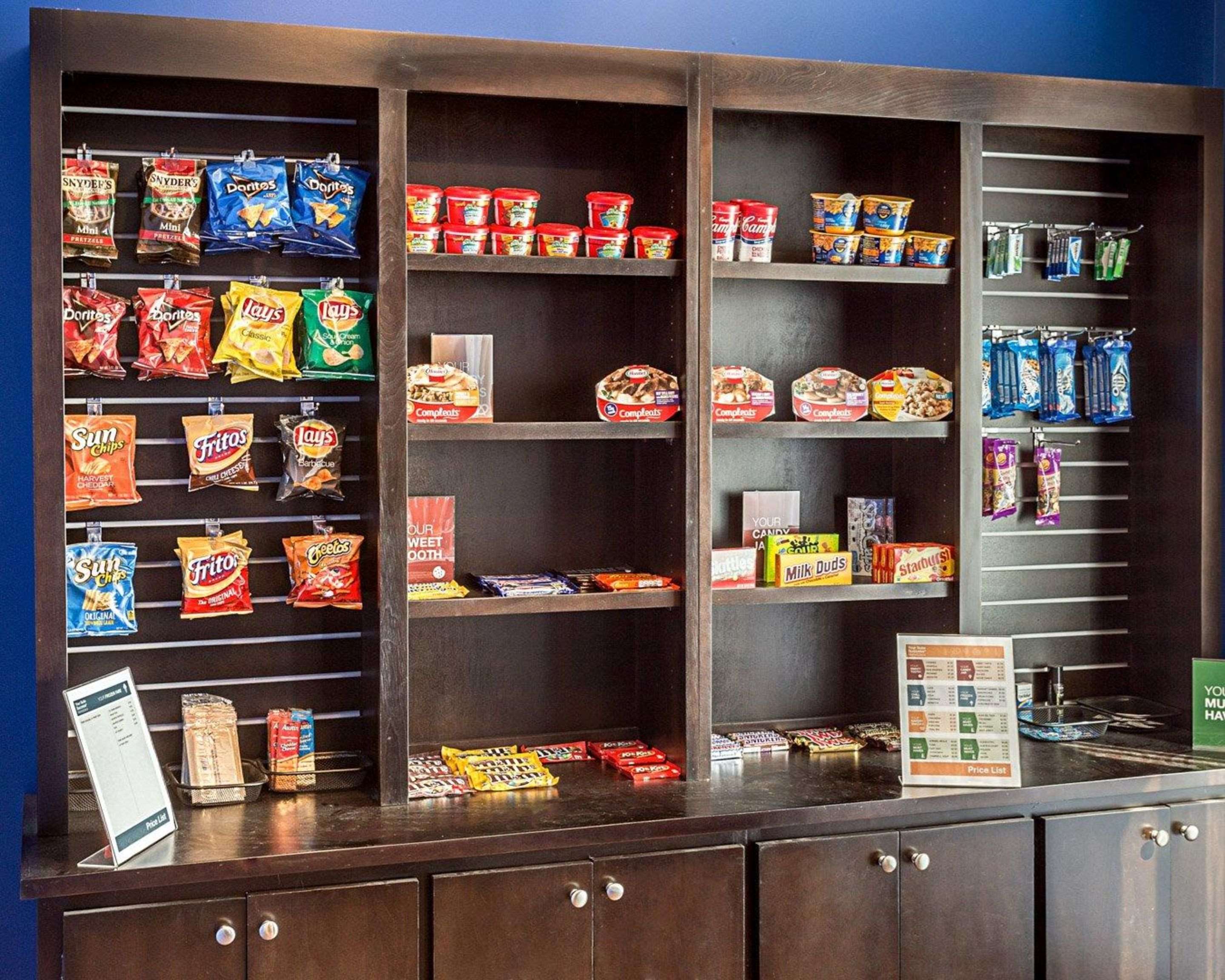 Hotel marketplace | Comfort Suites near Tanger Outlet Mall