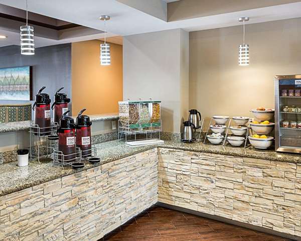 Amenities - Comfort Suites Gonzales - I-10, Exit 177