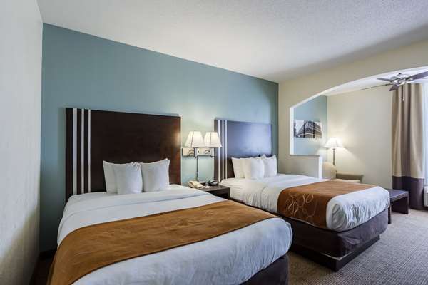 Suite - Comfort Suites New Orleans East - I-10, Exit 245