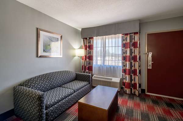  - Quality Inn Natchitoches - I-49, Exit 138