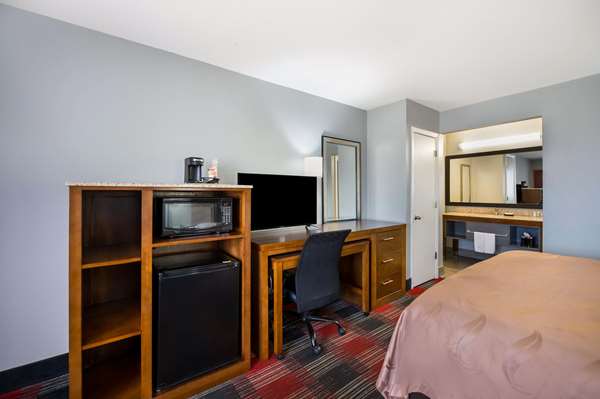  - Quality Inn Natchitoches - I-49, Exit 138