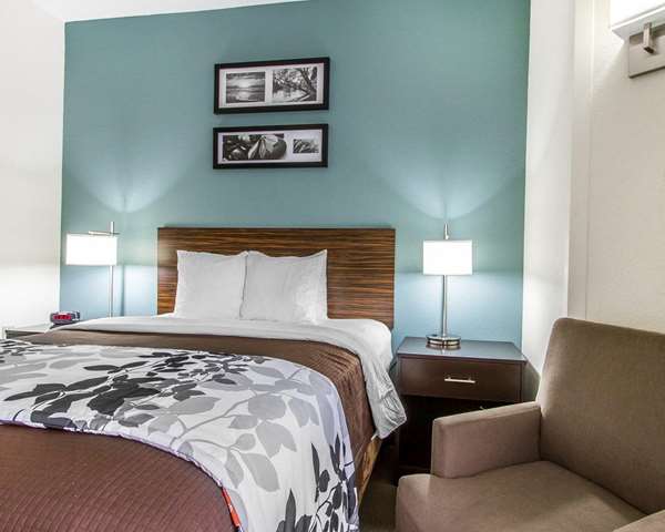  - Sleep Inn Scott - I-10, Exit 100