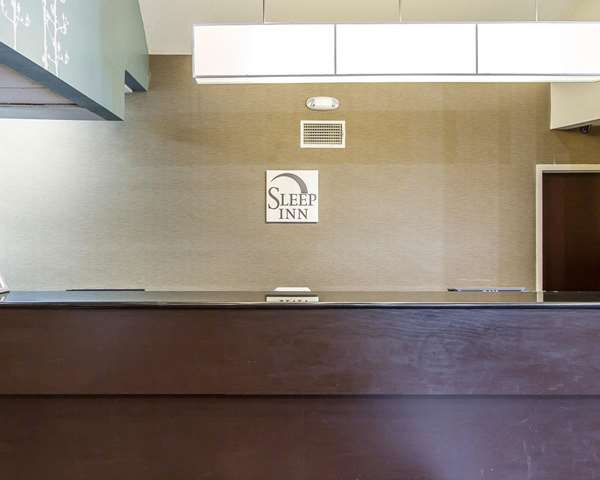  - Sleep Inn Scott - I-10, Exit 100