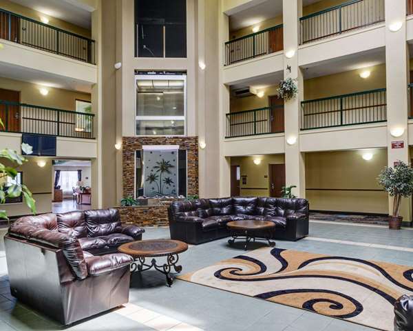  - Quality Suites Baton Rouge - I-12, Exit 7