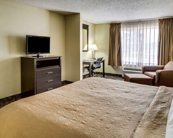  - Quality Suites Baton Rouge - I-12, Exit 7