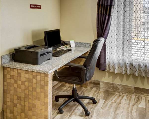 Conference Area - Quality Suites Baton Rouge - I-12, Exit 7