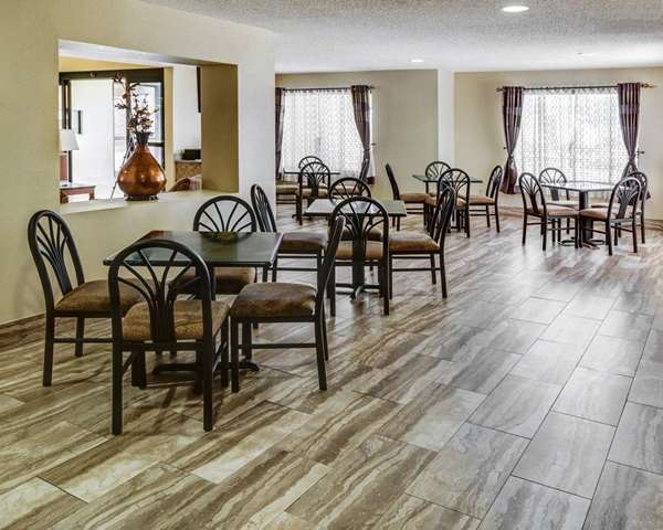 Amenities - Quality Suites Baton Rouge - I-12, Exit 7