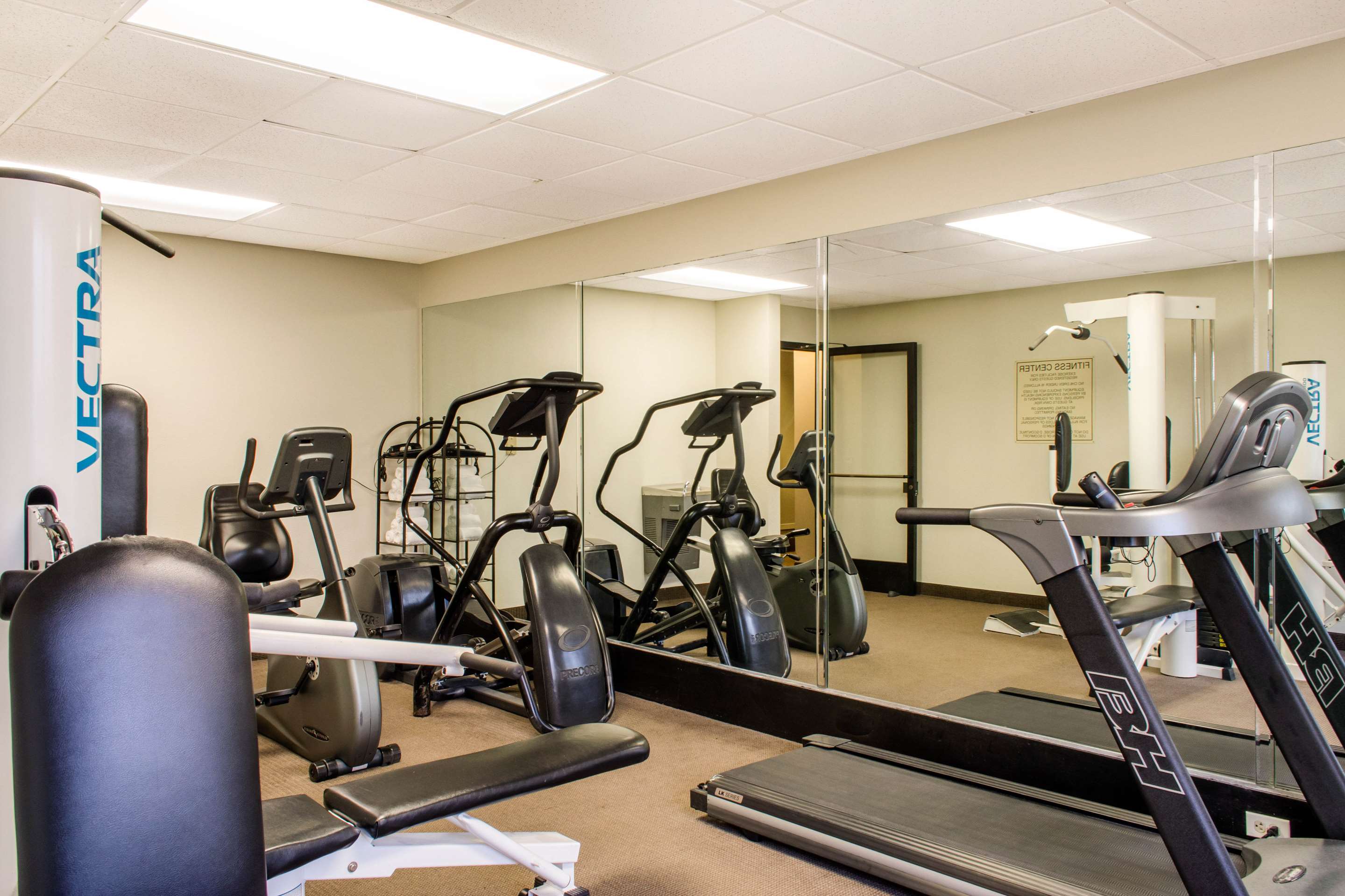 Exercise room | Sleep Inn & Suites Metairie