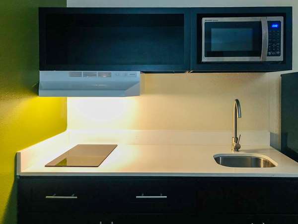  - Quality Inn & Suites Lake Charles - I-210, Exit 8