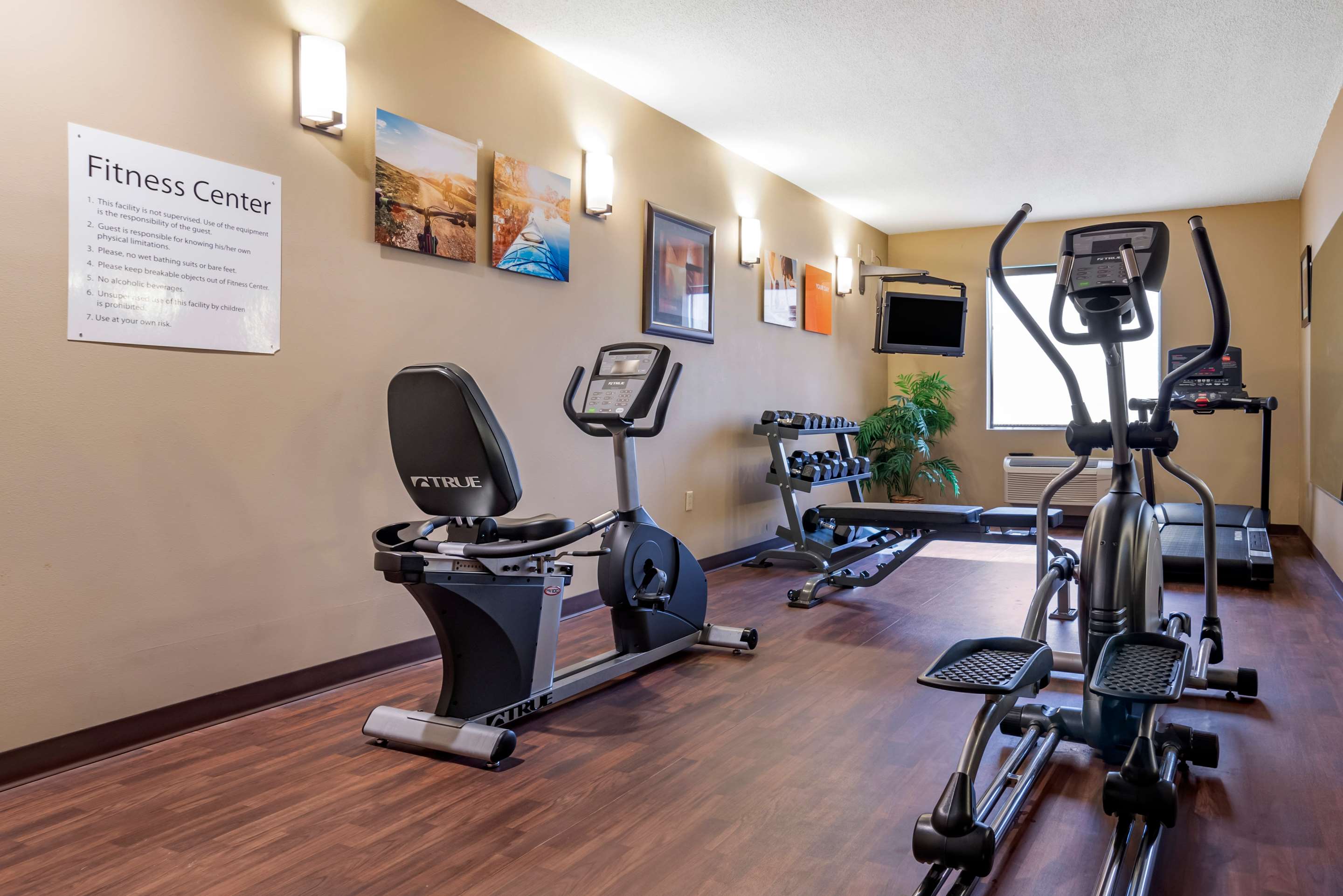 Fitness center | Comfort Inn Amite
