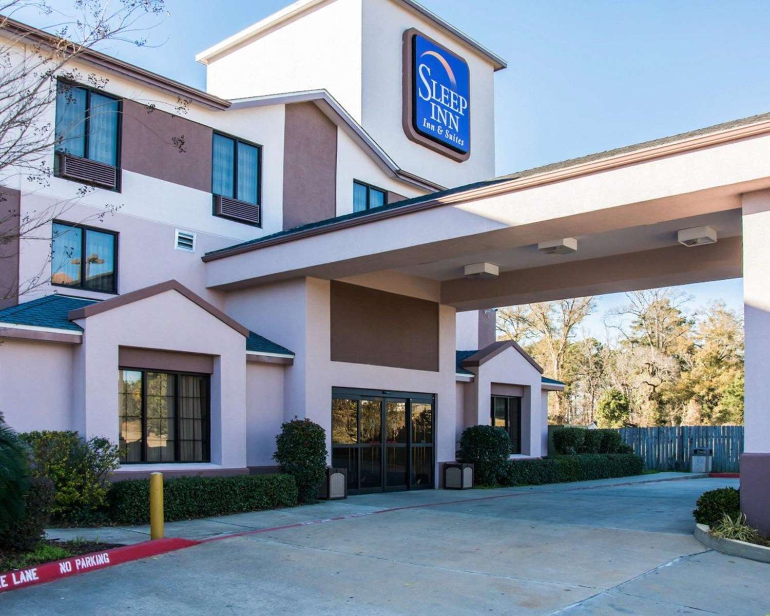 Sleep Inn & Suites Pineville, LA See Discounts