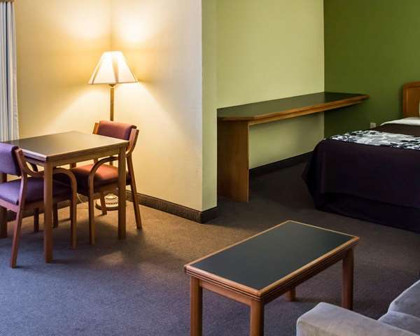 Suite - Sleep Inn & Suites Pineville