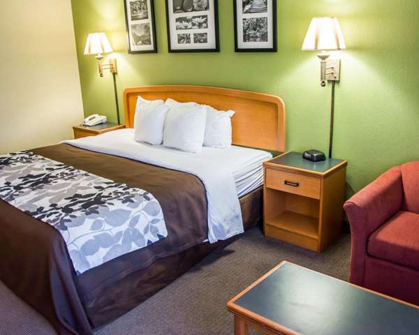 Suite - Sleep Inn & Suites Pineville