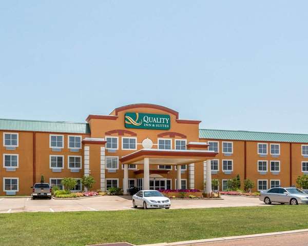 Exterior view - Quality Inn & Suites West Monroe - I-20, Exit 114