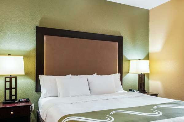 Suite - Quality Inn & Suites Slidell - I-12, Exit 80