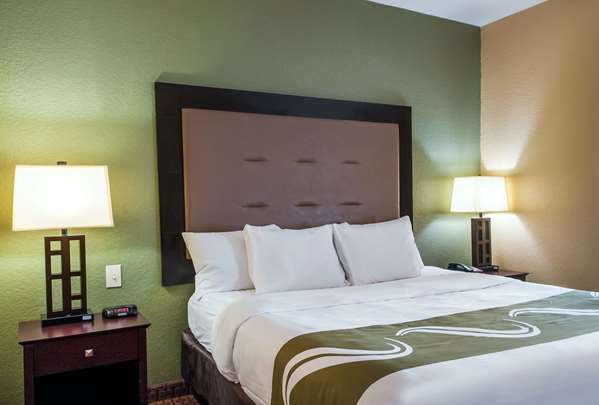 Suite - Quality Inn & Suites Slidell - I-12, Exit 80
