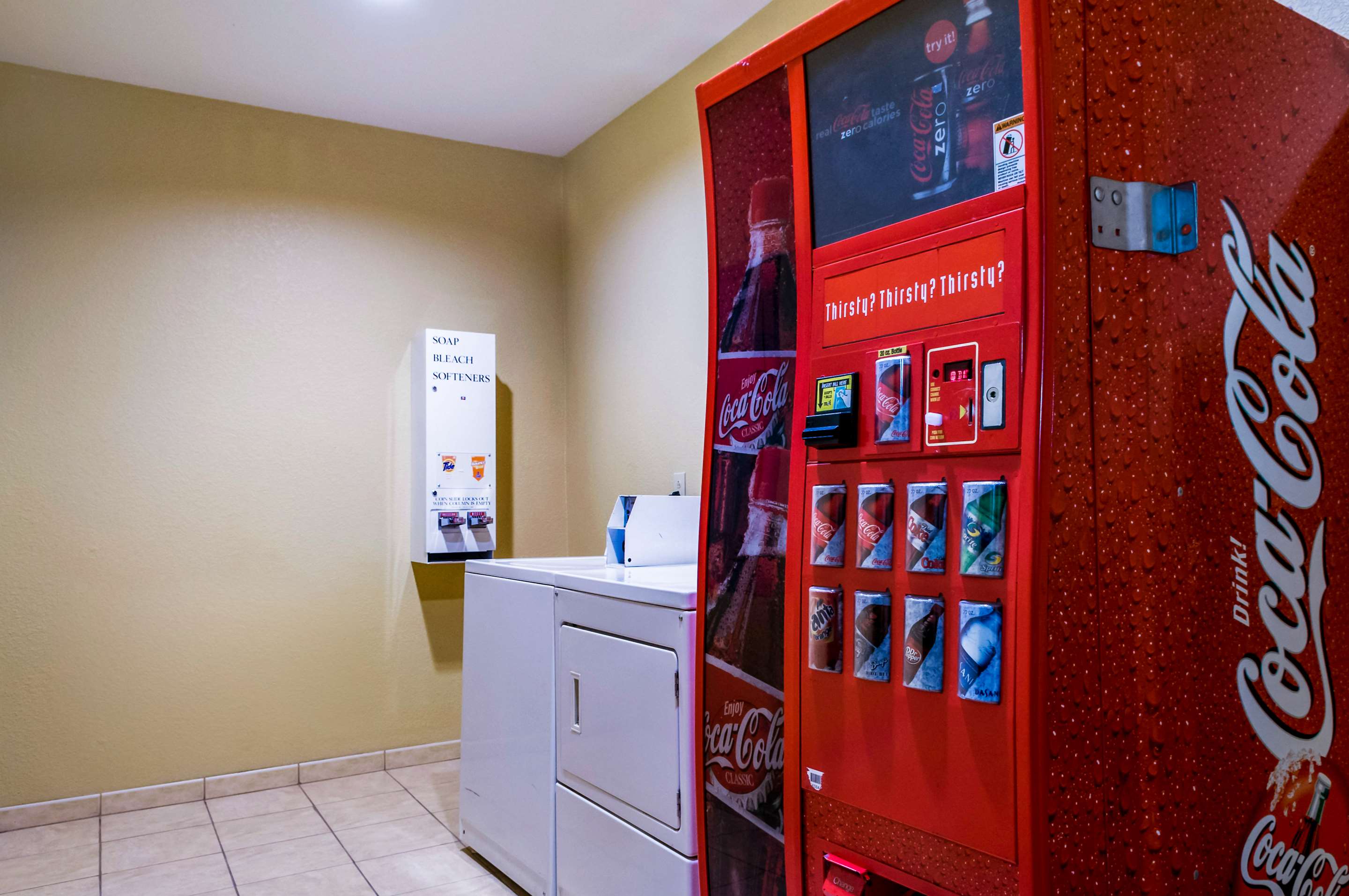 Hotel vending area | Quality Inn & Suites Slidell