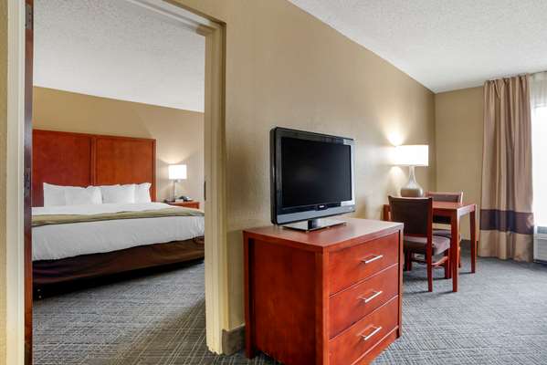 Suite - Comfort Inn Baton Rouge - I-10, Exit 158