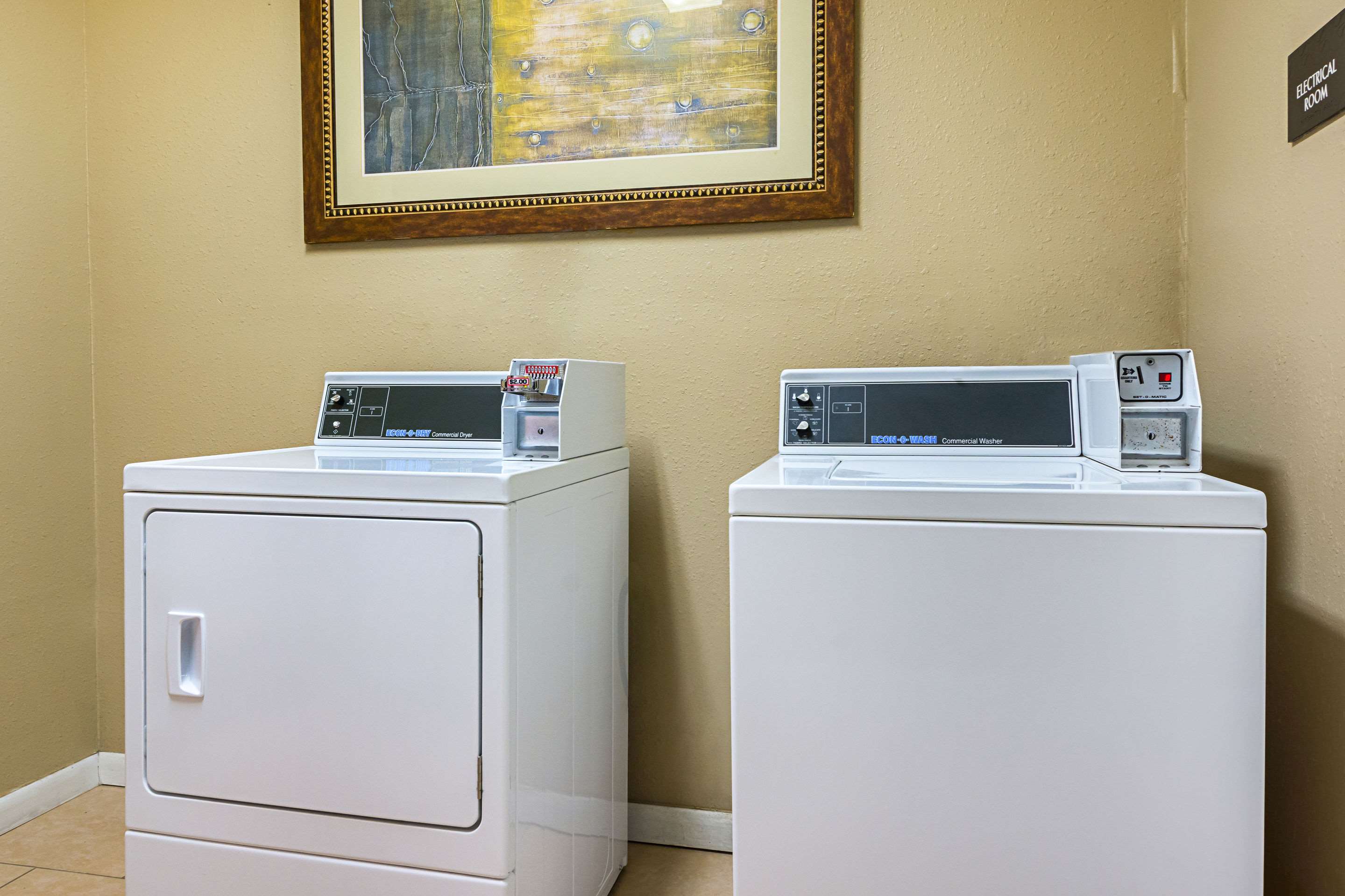 Guest laundry facilities | Comfort Suites Lake Charles