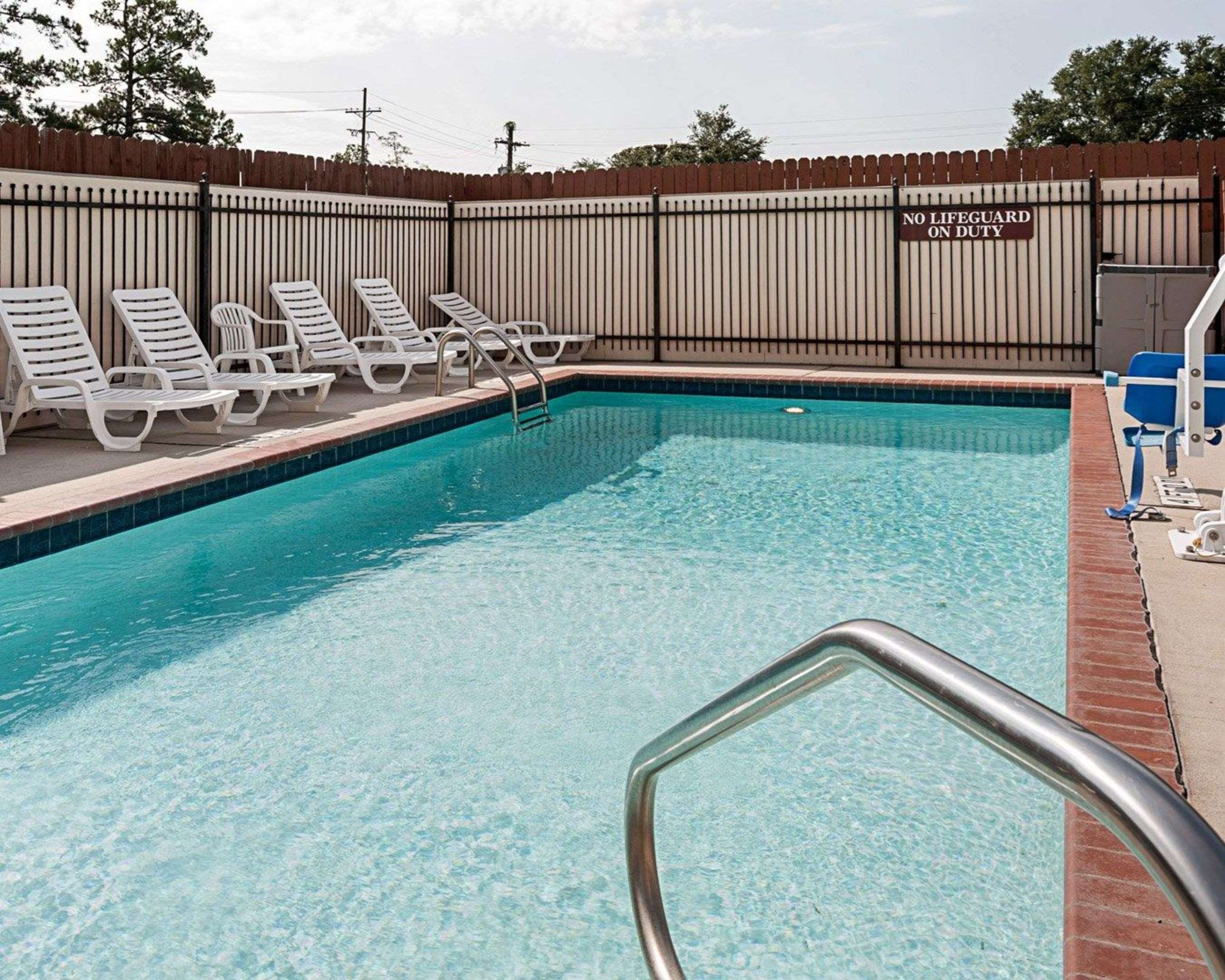 Relax on the sundeck | Comfort Suites Lake Charles
