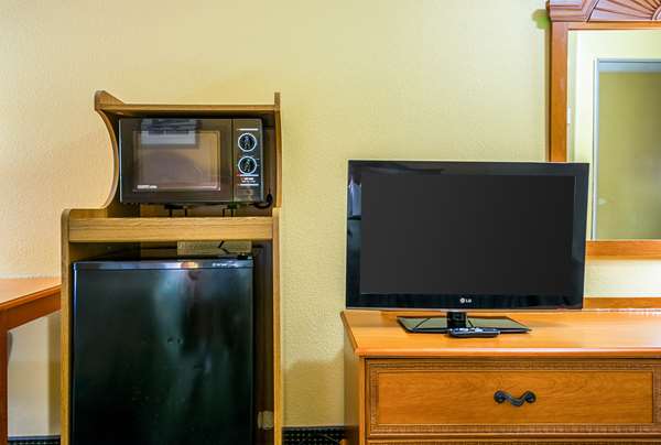  - Quality Inn & Suites Franklin