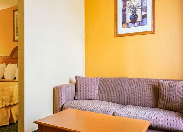 Suite - Quality Inn & Suites Franklin