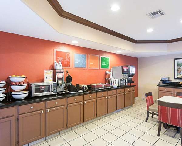 Amenities - Comfort Inn Marrero
