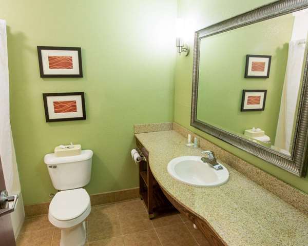  - Comfort Inn New Orleans Airport St Rose