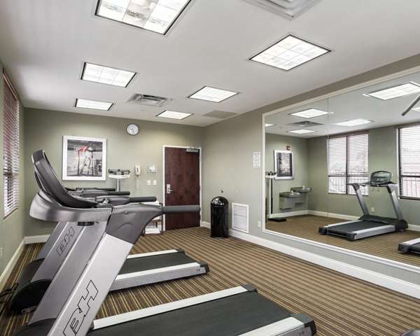 Fitness/ Exercise Room - Quality Inn Donaldsonville