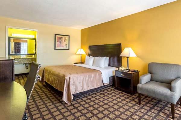  - Quality Inn & Suites Port Allen - I-10, Exit 151