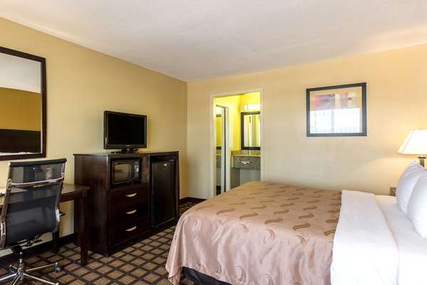  - Quality Inn & Suites Port Allen - I-10, Exit 151